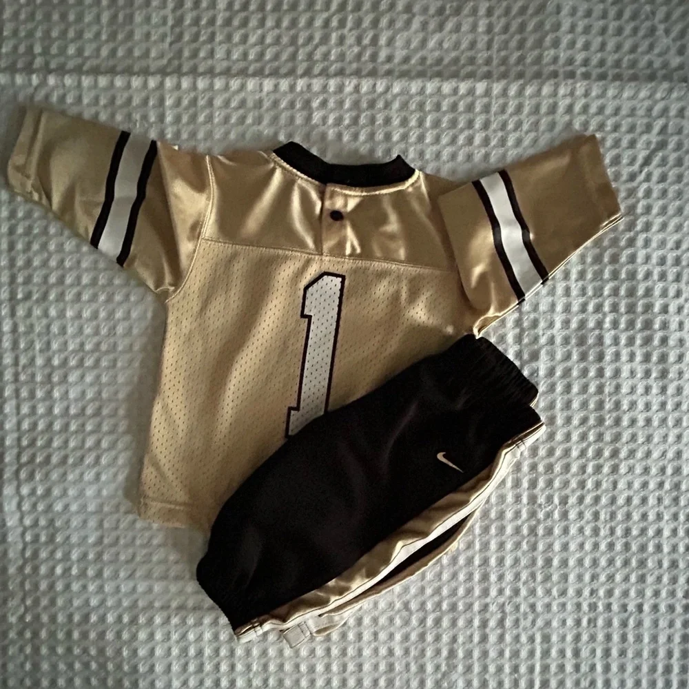 Purdue Kids four Piece Set - Black, Gold, Gray - Picture 2 of 7